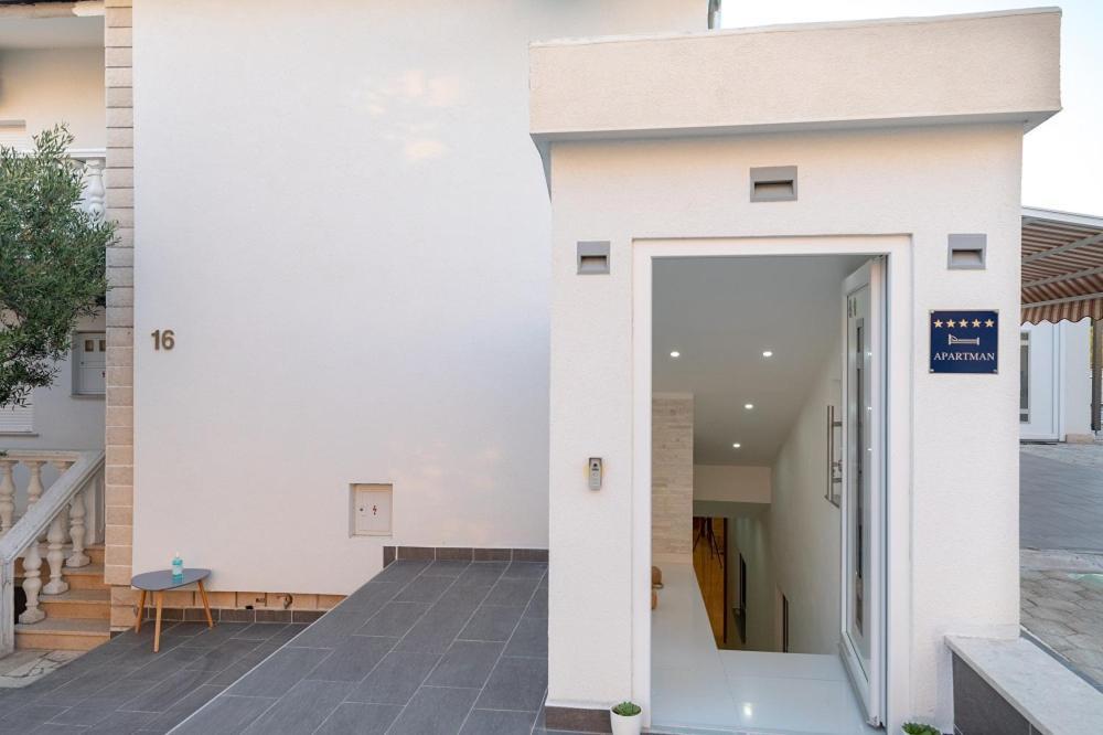Luxury Apartment Aria Trogir Luaran gambar