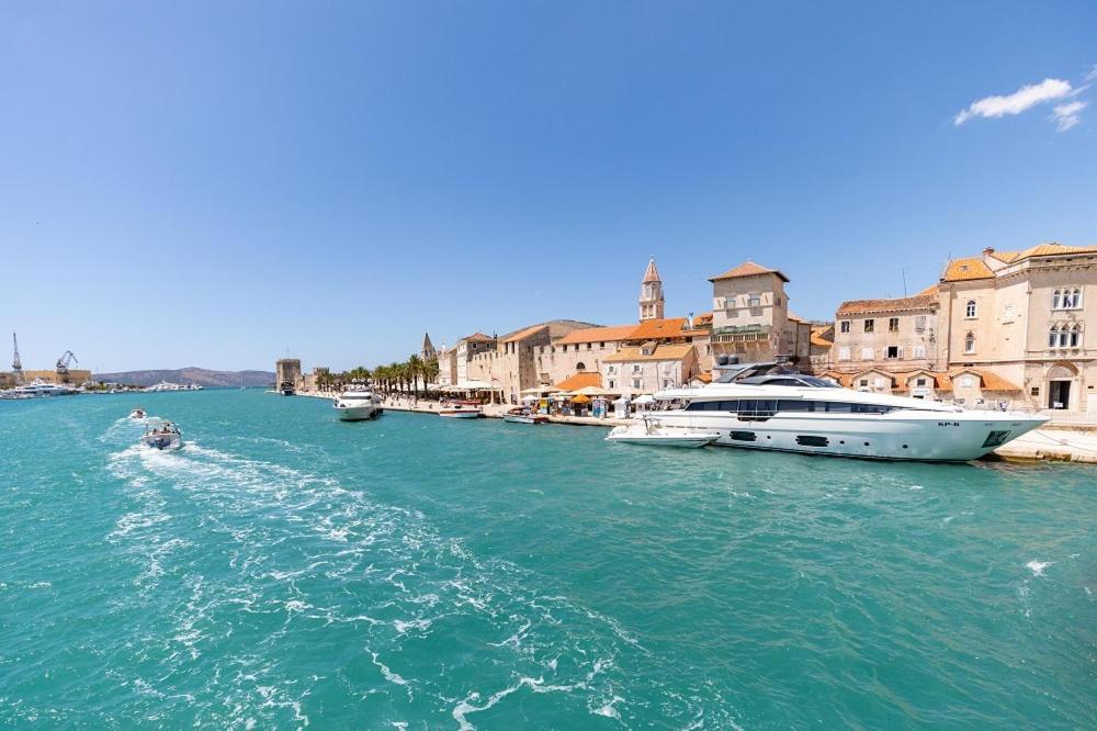 Luxury Apartment Aria Trogir Luaran gambar