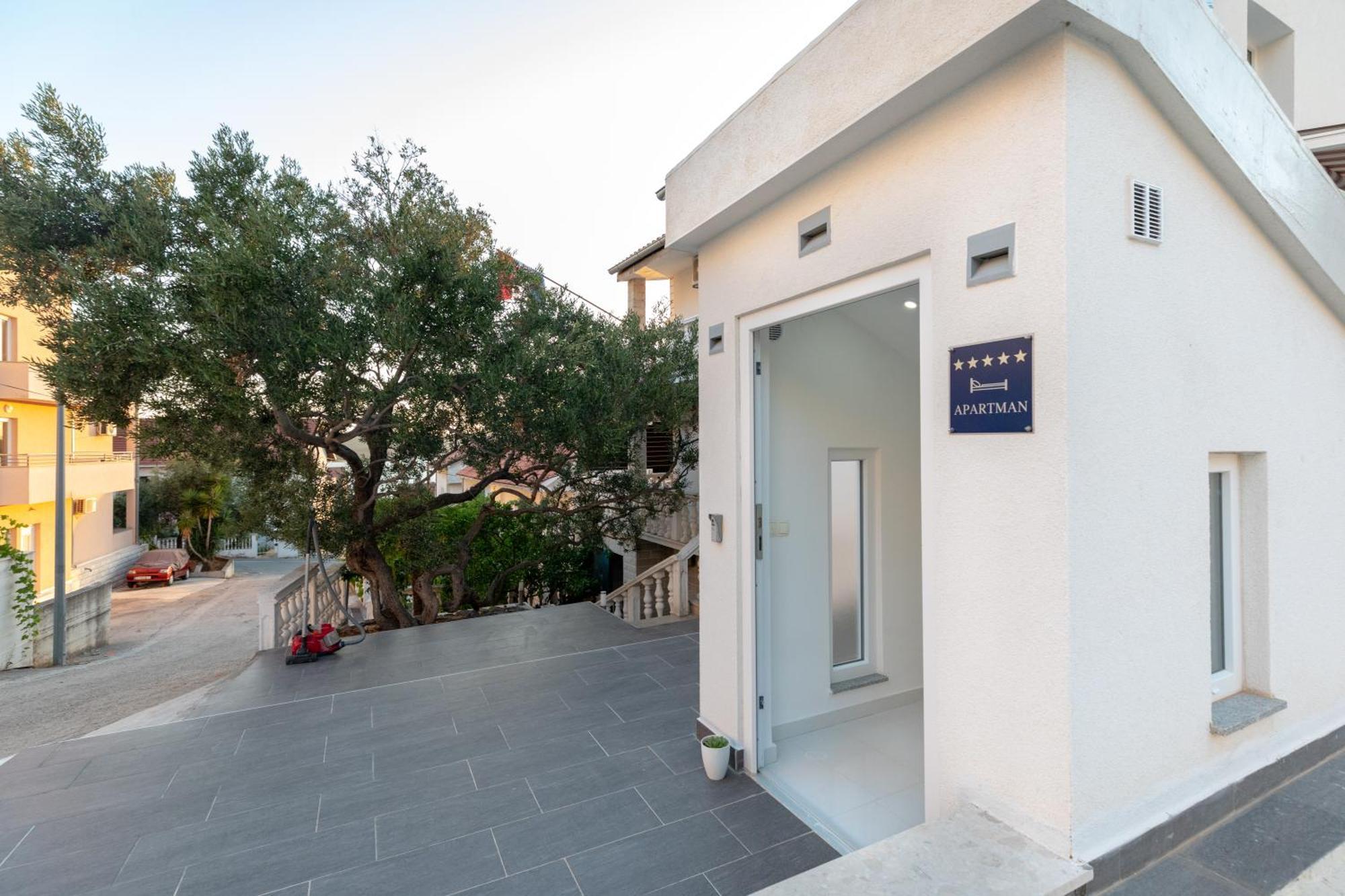 Luxury Apartment Aria Trogir Luaran gambar